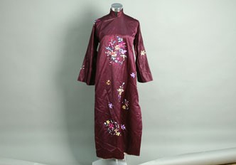 民國紫地雙魚花卉紋旗袍