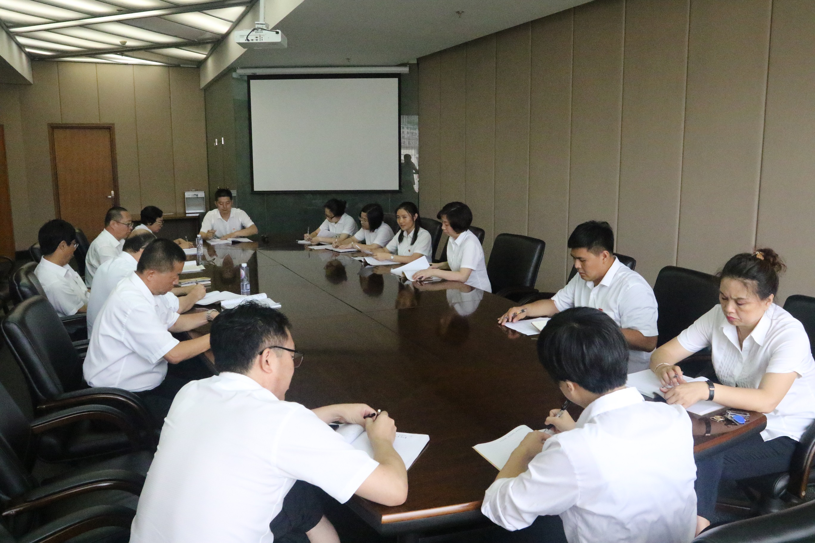 預備黨員接收及轉正大會 - 1.JPG